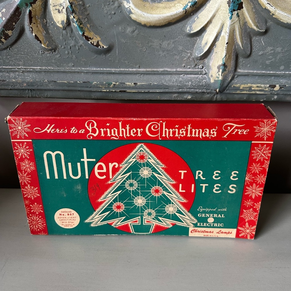 Vintage muter Christmas tree lights box only